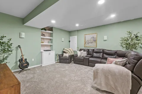 $700,000 | 1317 Black Stallion Drive, Madison, WI 53718