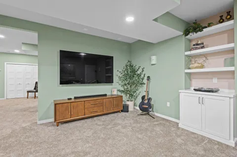 $700,000 | 1317 Black Stallion Drive, Madison, WI 53718