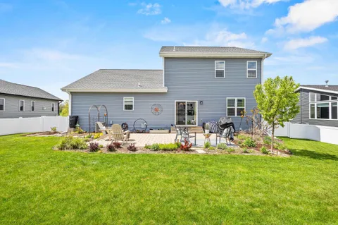 $700,000 | 1317 Black Stallion Drive, Madison, WI 53718
