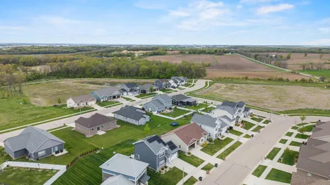 $700,000 | 1317 Black Stallion Drive, Madison, WI 53718