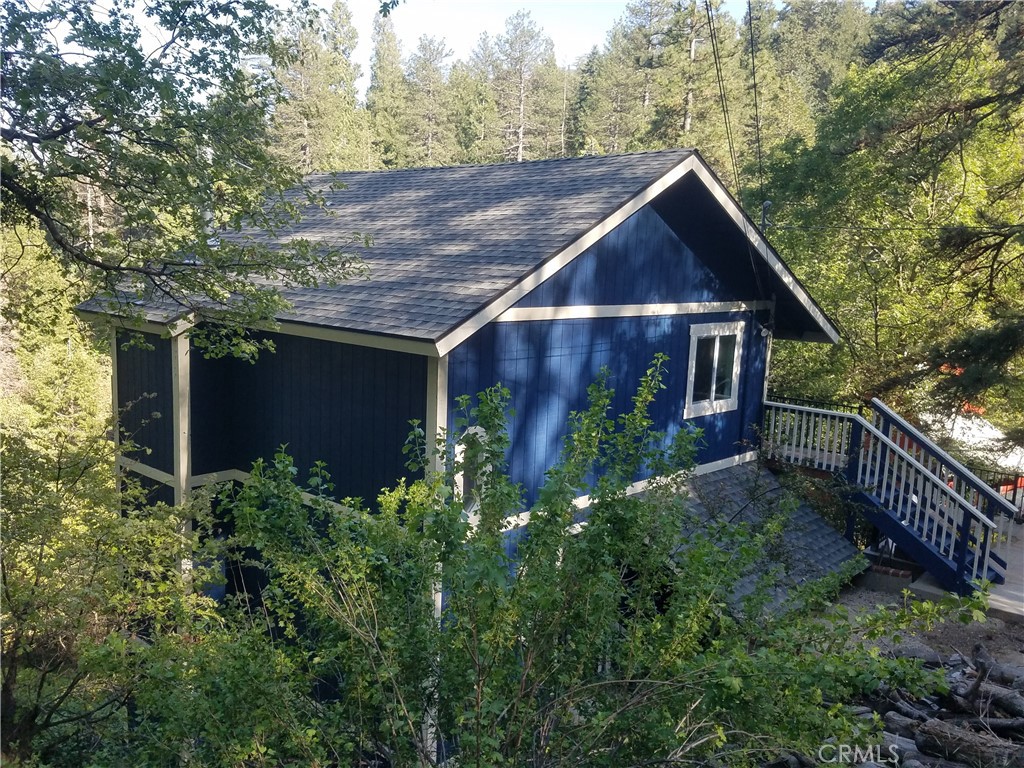 587 Spring Drive Cedarpines Park, CA 92322 - Photo 2 of 14