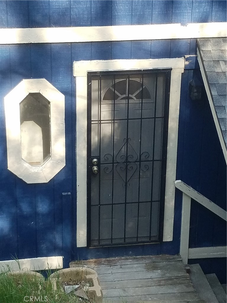 587 Spring Drive Cedarpines Park, CA 92322 - Photo 3 of 14