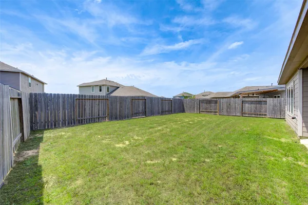 $2,400 | 20951 New Proper Drive, New Caney, TX 77357
