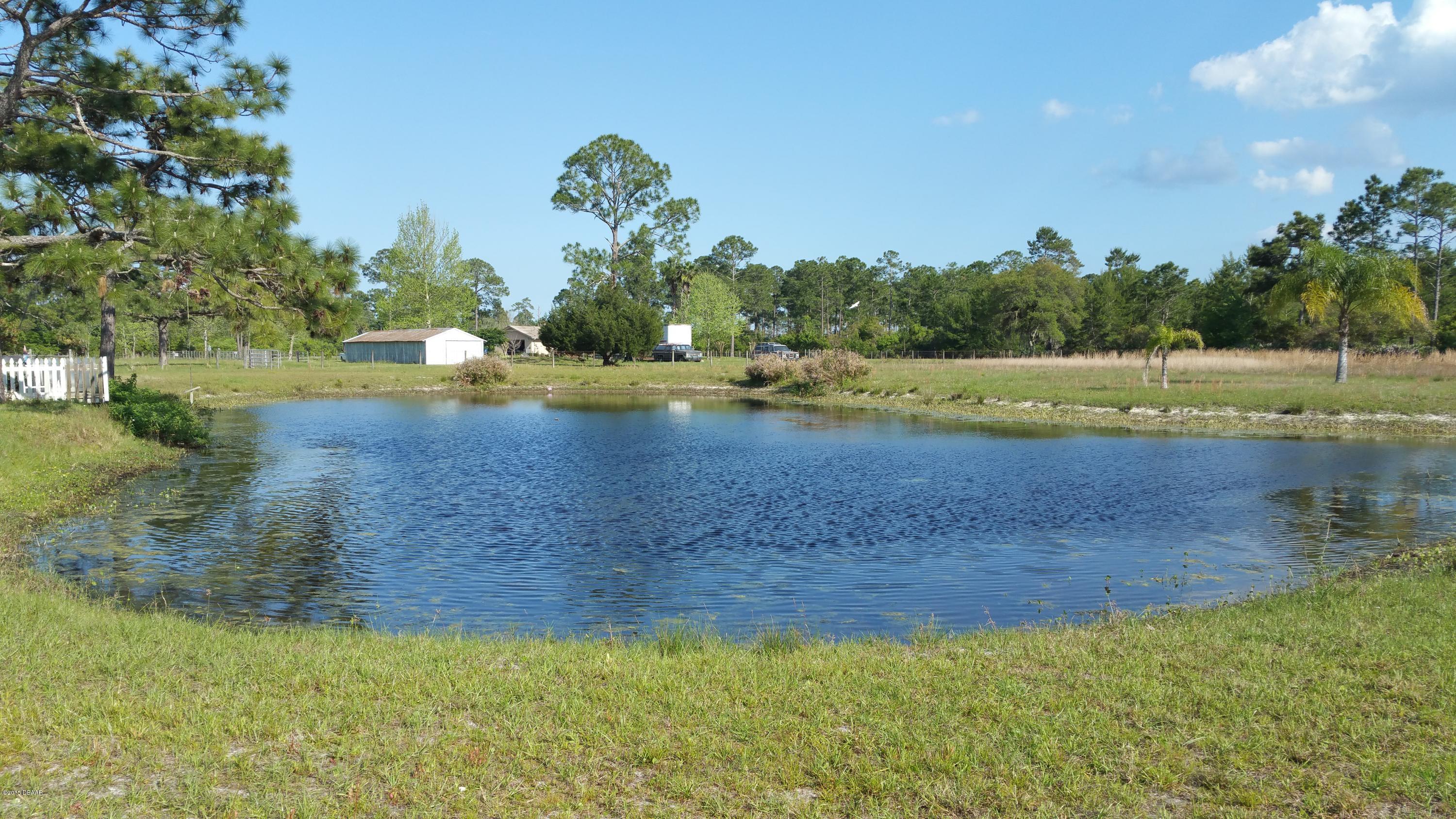 688 Rasley Road New Smyrna Beach, FL 32168 - Photo 3 of 22 20150403_165410.jpg