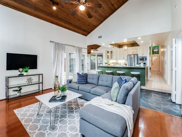 $4,550 | 4131 Bretton Bay Lane, Dallas, TX 75287