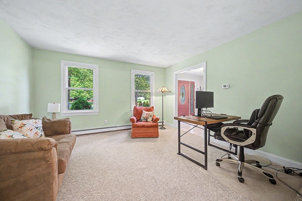 8 Vincent Road Mendon, MA 01756 - Photo 21 of 39 Gallery Image 21