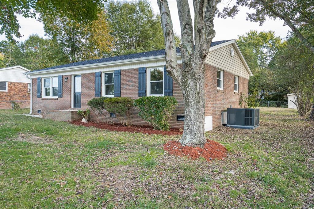 311 Robinson-Clemmer Road Dallas, NC 28034 - Photo 22 of 39 Gallery Image 22