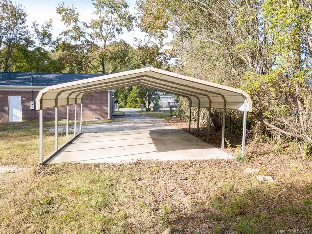 311 Robinson-Clemmer Road Dallas, NC 28034 - Photo 34 of 39 Gallery Image 34