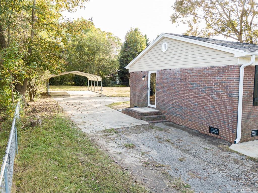 311 Robinson-Clemmer Road Dallas, NC 28034 - Photo 35 of 39 Gallery Image 35