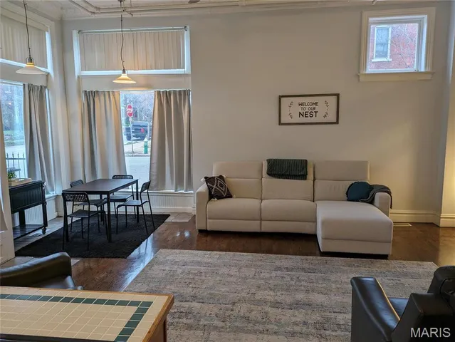 $1,750 | 3327 Magnolia Avenue, St. Louis, MO 63118