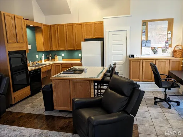 $1,750 | 3327 Magnolia Avenue, St. Louis, MO 63118