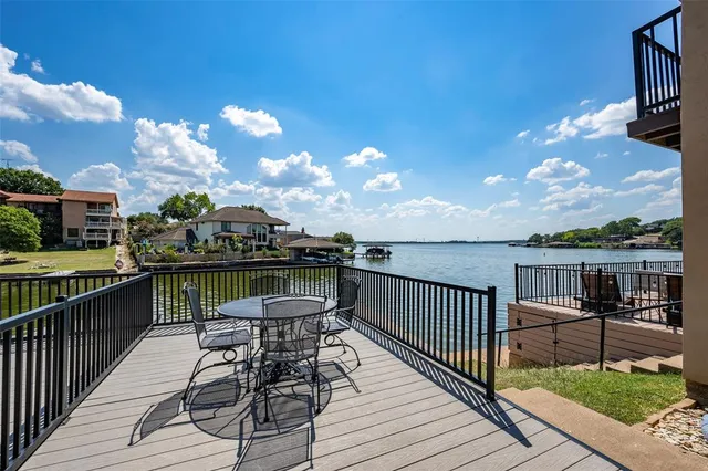 $348,900 | 5515 Club Cove Court, DeCordova, TX 76049
