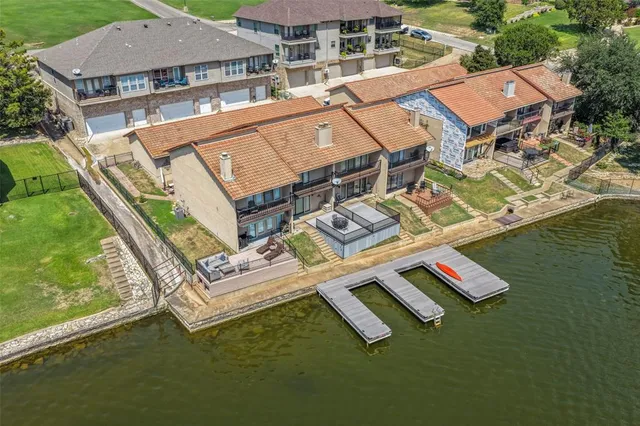 $348,900 | 5515 Club Cove Court, DeCordova, TX 76049