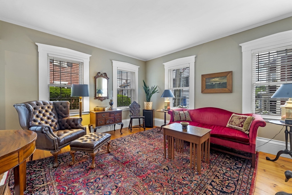 9 Hooper Street Marblehead, MA 01945 - Photo 7 of 36 Gallery Image 7