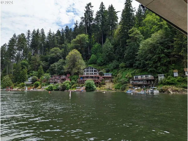 $885,000 | 2355 Loon Lake Road, Reedsport, OR 97467