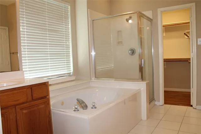 $2,400 | 3623 Chatwood Drive, Pearland, TX 77584