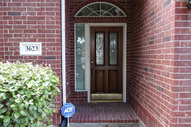 $2,400 | 3623 Chatwood Drive, Pearland, TX 77584