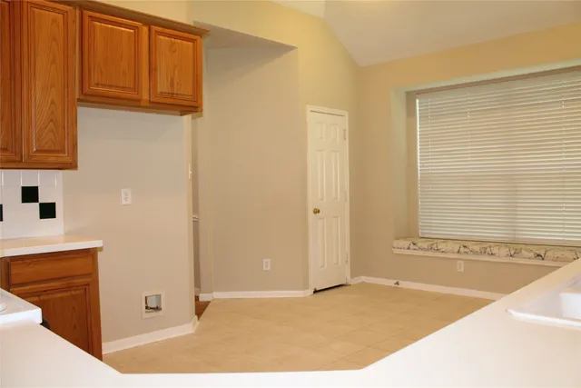 $2,400 | 3623 Chatwood Drive, Pearland, TX 77584