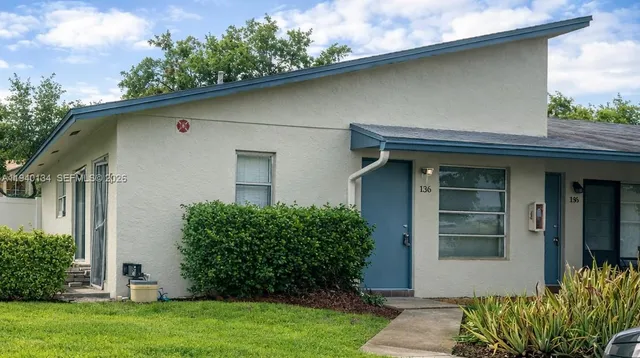 $1,935 | 3000 Northwest 5th Terrace, Unit 136, Pompano Beach, FL 33064