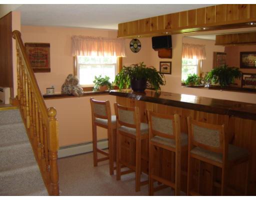 6 Virginia Road North Reading, MA 01864 - Photo 4 of 6 Gallery Image 4