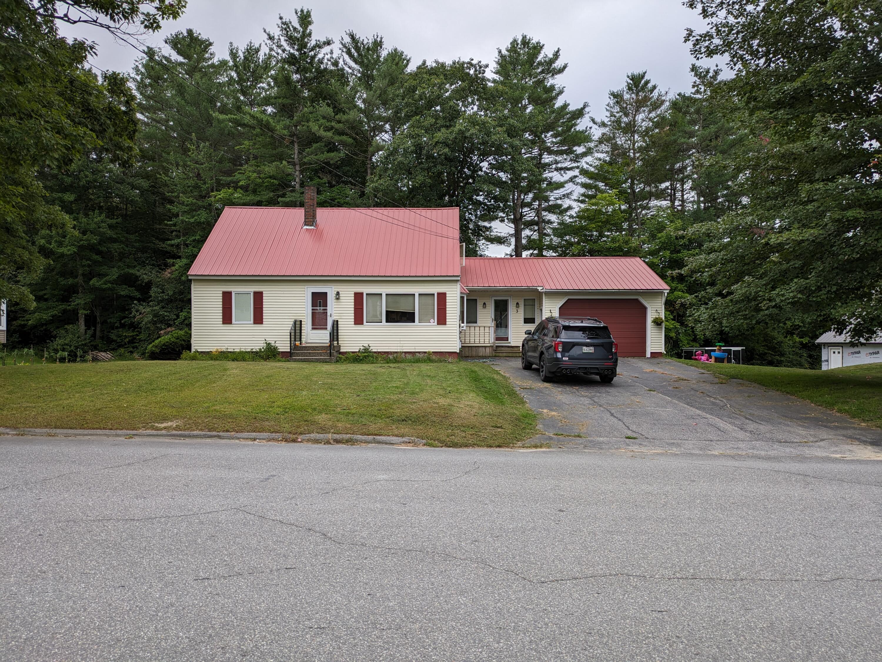 3 Hyde Road Jay, ME 04239 - Photo 2 of 17 Front of house