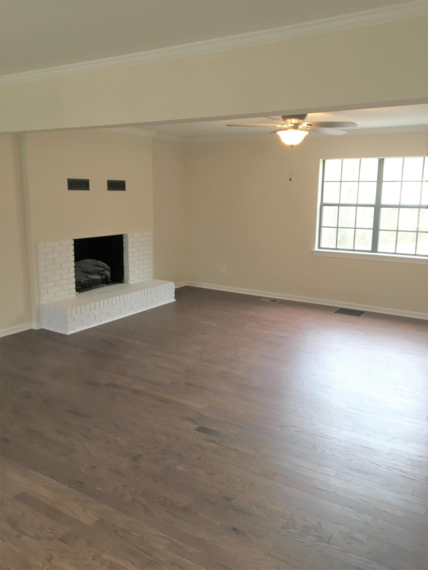 6681 Sandswitch Road Hixson, TN 37343 - Photo 4 of 25 Main floor 1