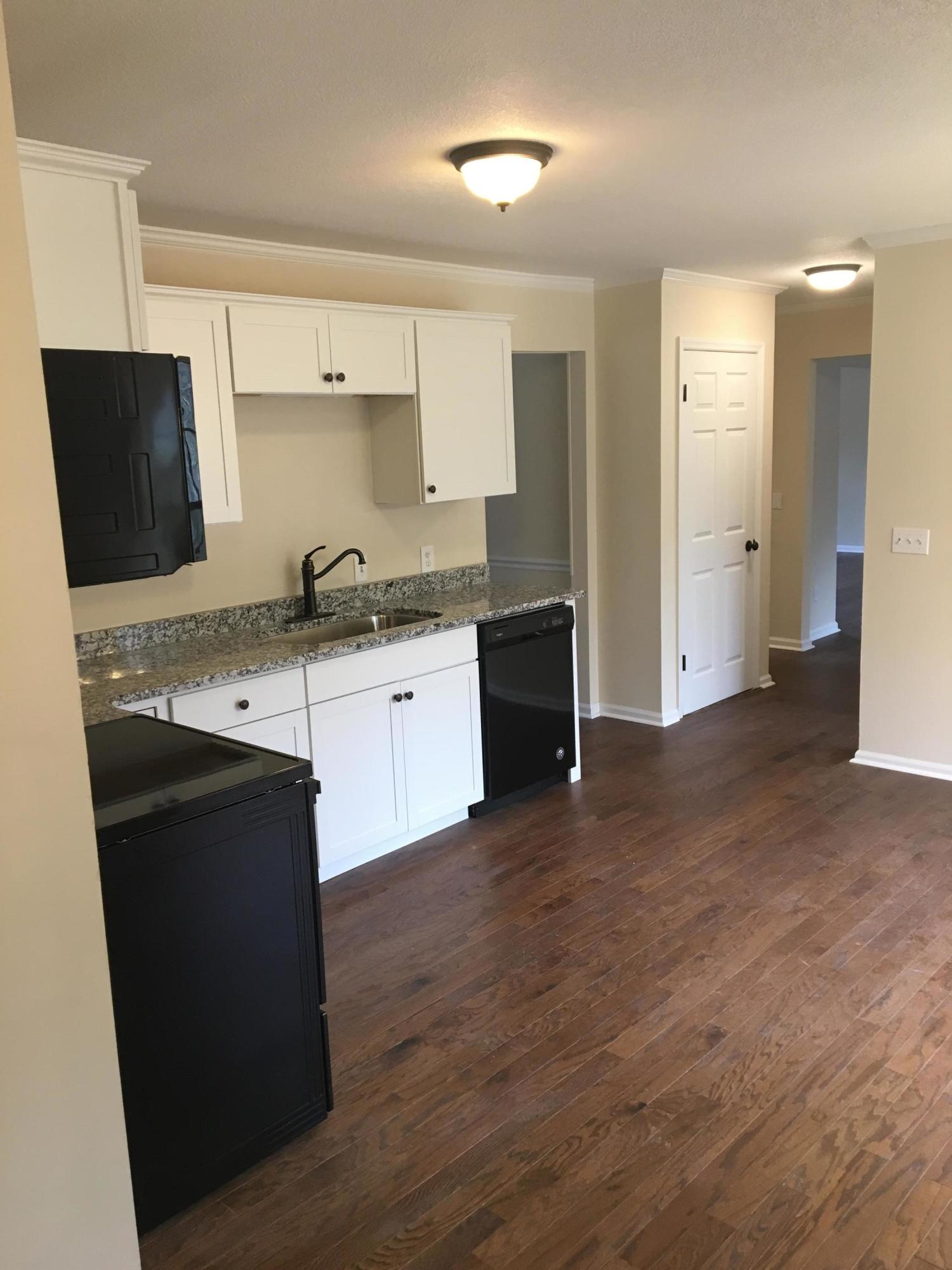 6681 Sandswitch Road Hixson, TN 37343 - Photo 8 of 25 Kitchen 2
