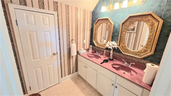 $299,000 | 5794 Jean Lafitte Boulevard, Lafitte, LA 70067