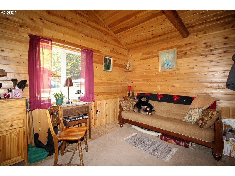 63840 Davis Creek Road Enterprise, OR 97828 - Photo 18 of 29