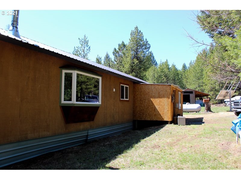 63840 Davis Creek Road Enterprise, OR 97828 - Photo 26 of 29