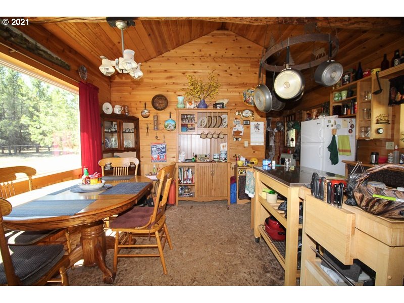 63840 Davis Creek Road Enterprise, OR 97828 - Photo 8 of 29