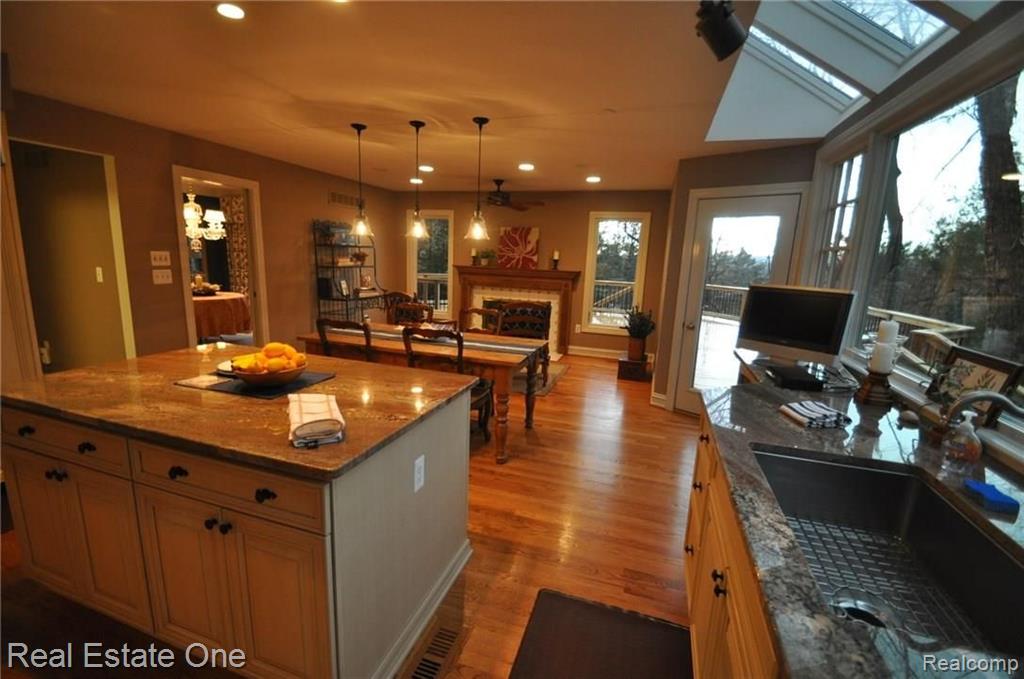 6360 Peach Tree Court Rochester Hills, MI 48306 - Photo 18 of 55