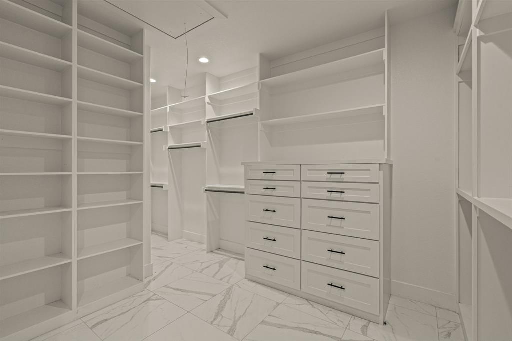 227 High View Trail Aledo, TX 76008 - Photo 25 of 40 a view of walk in closet