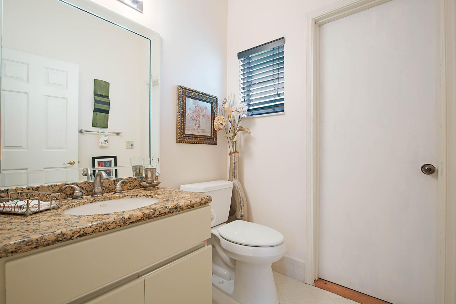 22544 Esplanada Circle Boca Raton, FL 33433 - Photo 21 of 33 32_22544_Esplanada_Circle_32_of_33_mls