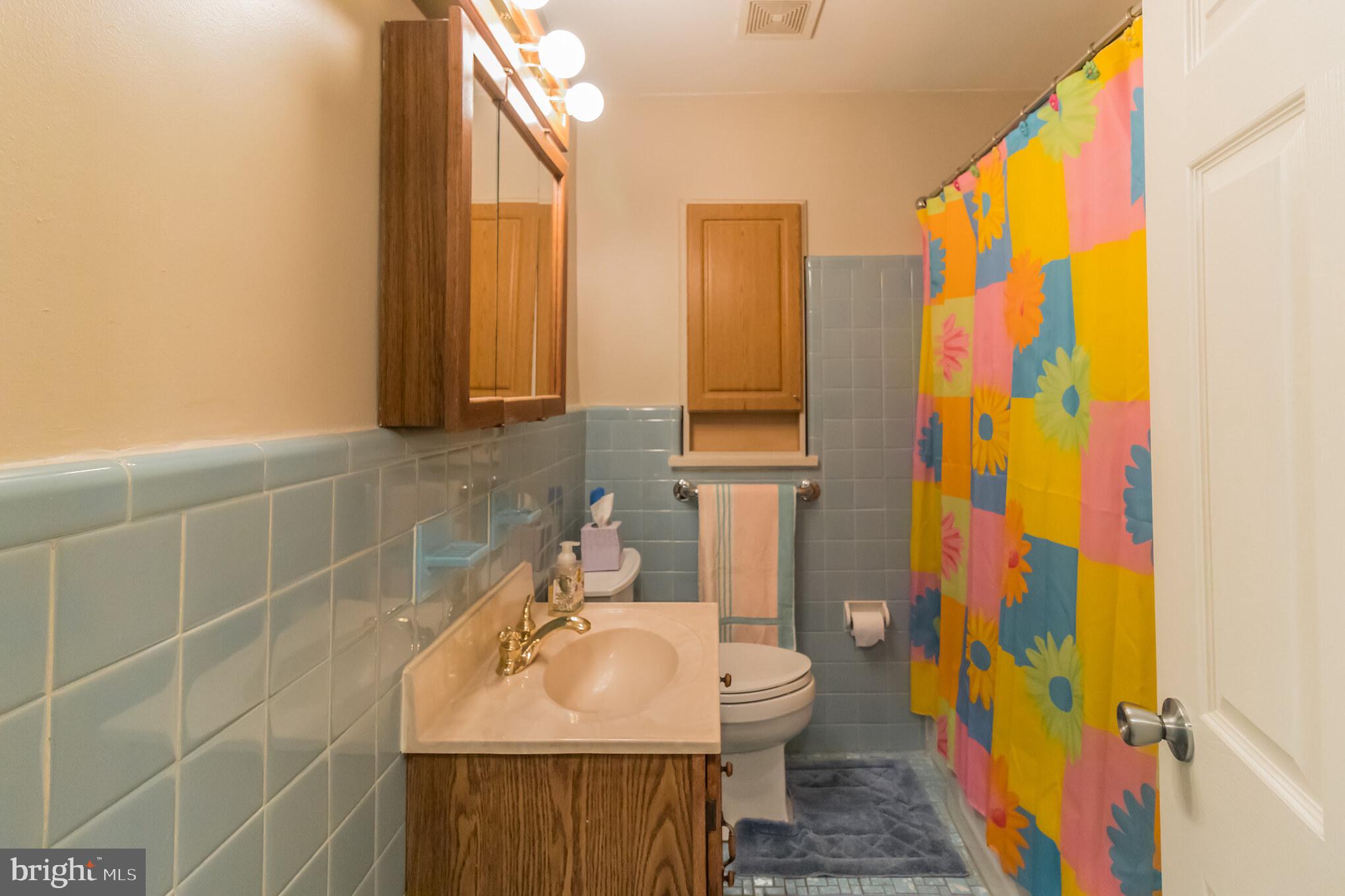2158 Sproul Road Broomall, PA 19008 - Photo 22 of 29