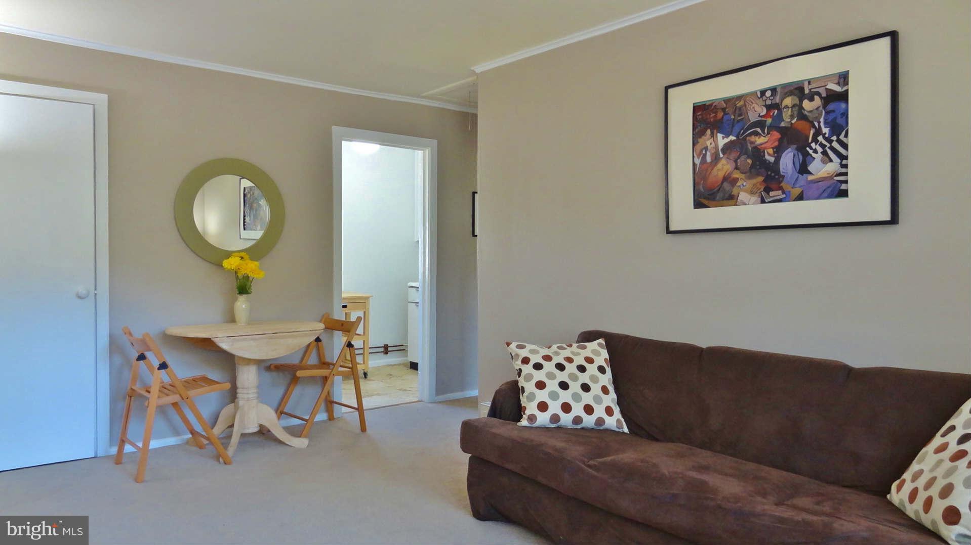 7 Research Road, Unit D Greenbelt, MD 20770 - Photo 5 of 9 Living Room
