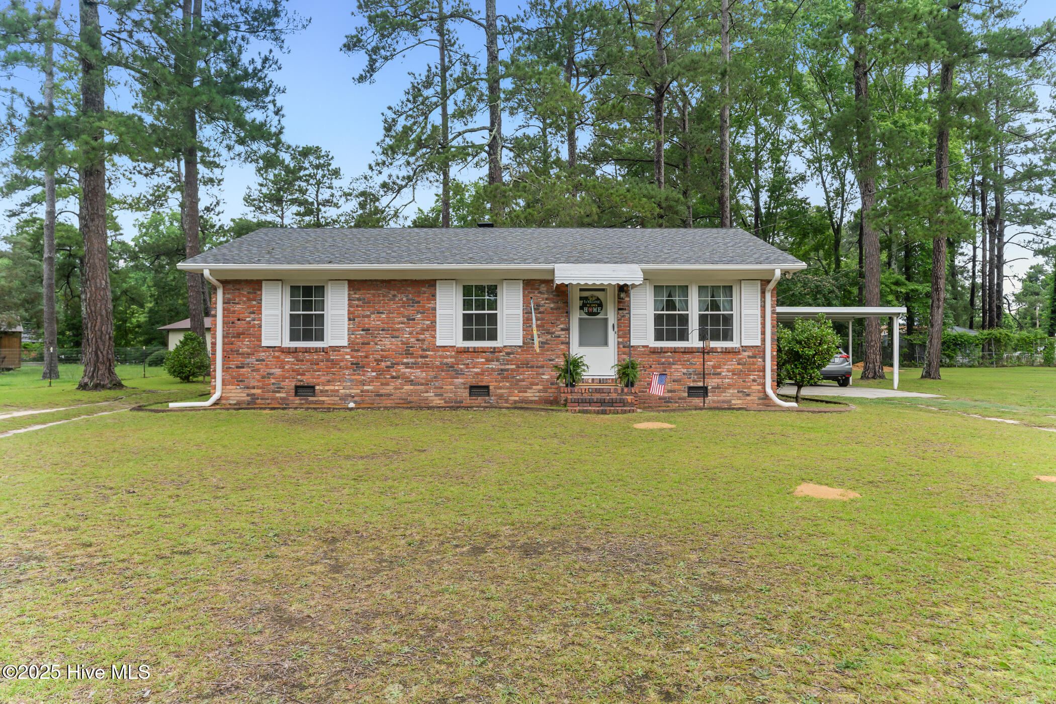 213 Hilltop Drive Rockingham, NC 28379 - Photo 2 of 28 DSC09537