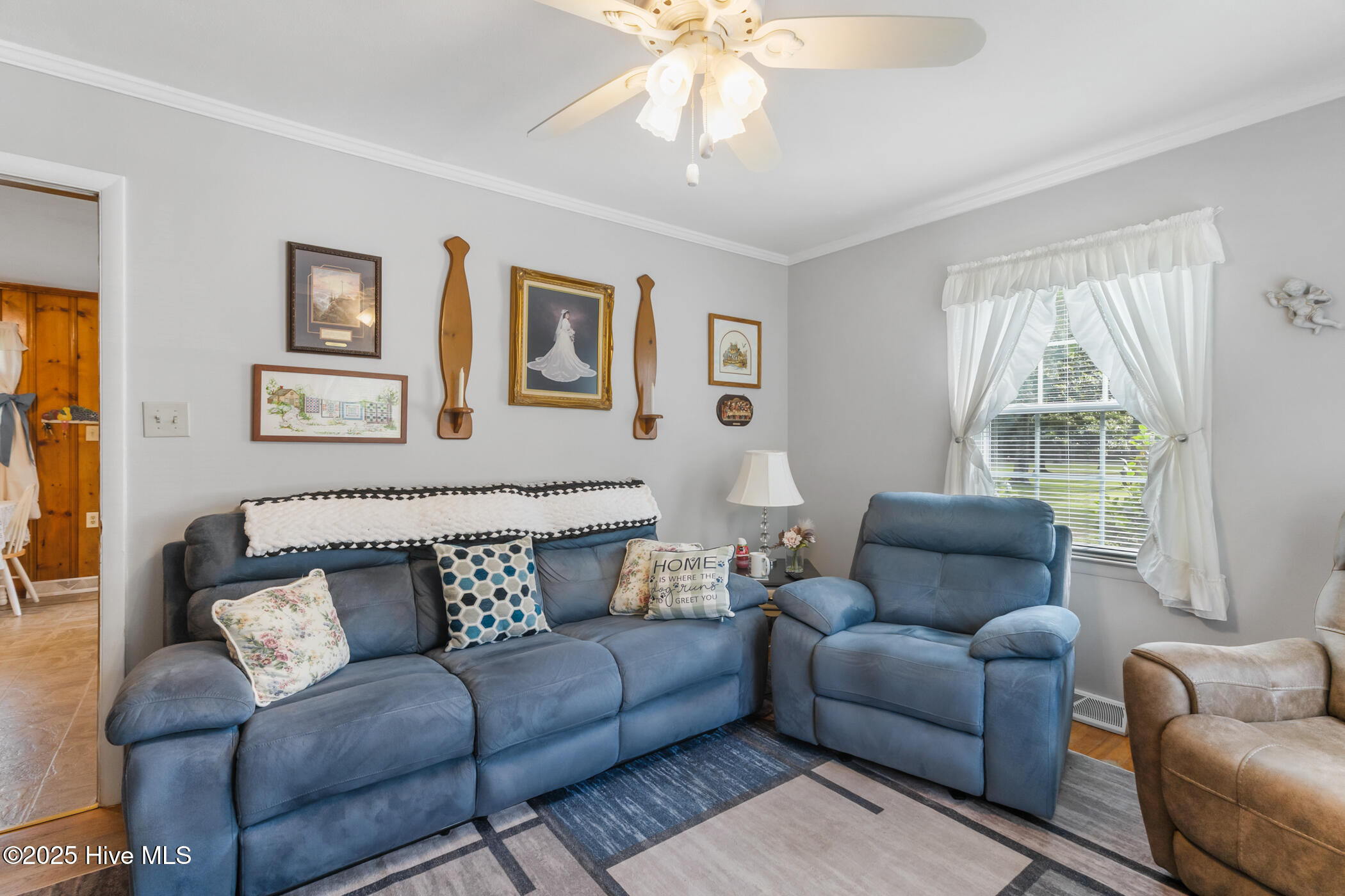 213 Hilltop Drive Rockingham, NC 28379 - Photo 4 of 28 DSC09556