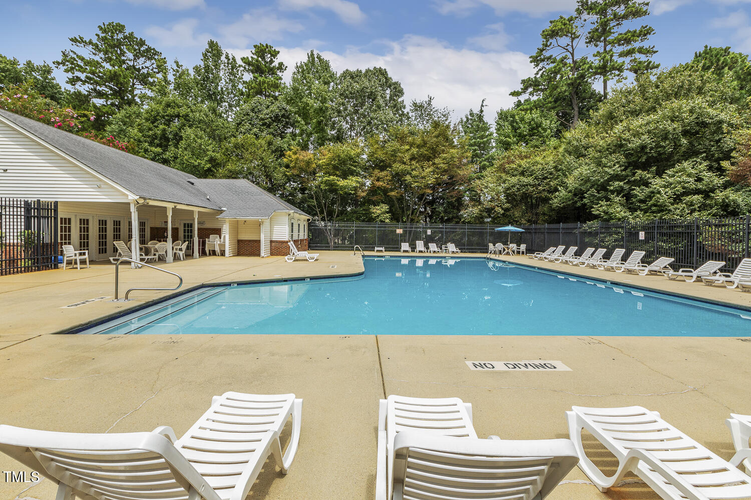2831 Barrymore Street, Unit 107 Raleigh, NC 27603 - Photo 23 of 26 048