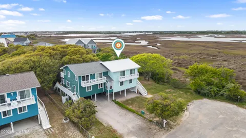 $530,000 | 223 Oyster Lane, North Topsail Beach, NC 28460