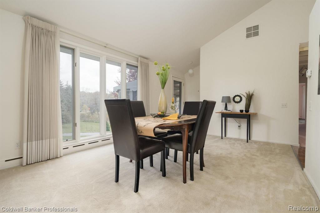 1277 Dutton Road Rochester Hills, MI 48306 - Photo 14 of 37