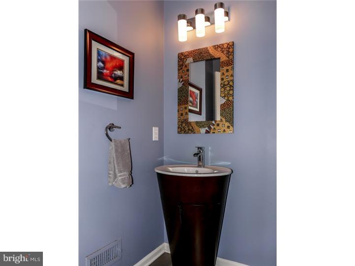 124 Hope Road Holland, PA 18966 - Photo 16 of 25 Half Bath