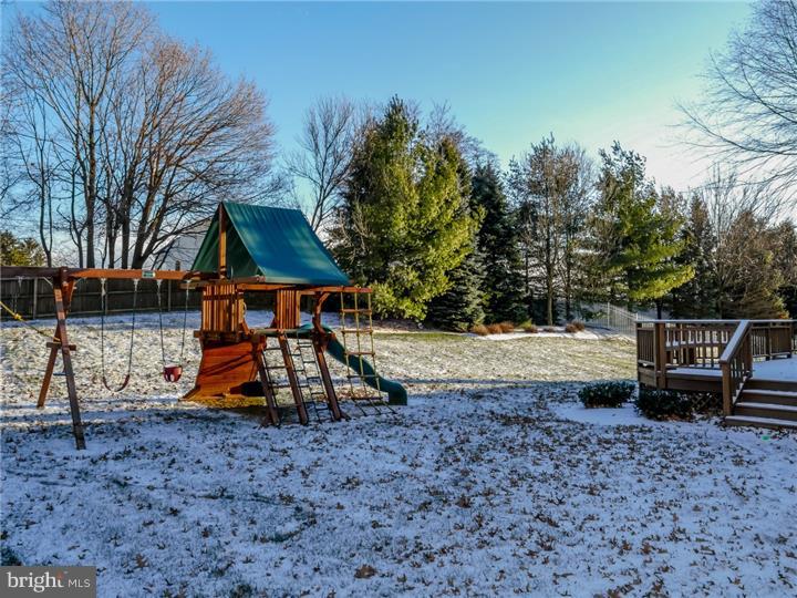 124 Hope Road Holland, PA 18966 - Photo 25 of 25 Back Yard