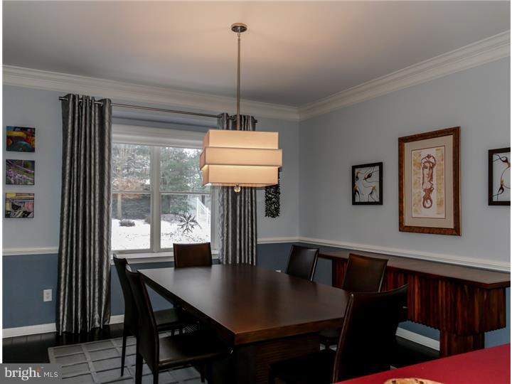 124 Hope Road Holland, PA 18966 - Photo 6 of 25 Dining Room