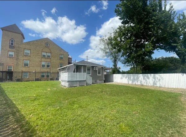 $289,900 | 525 East 35th Street, Houston, TX 77022