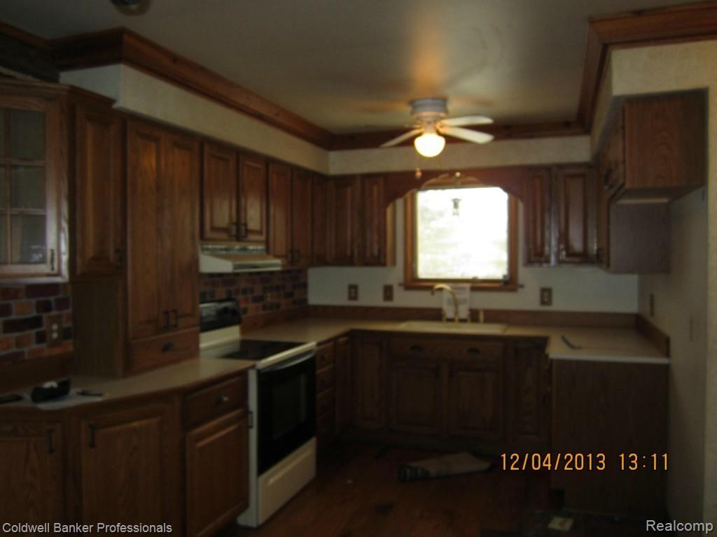 4237 South State Road Davison, MI 48423 - Photo 3 of 5 IMG_0117.jpg