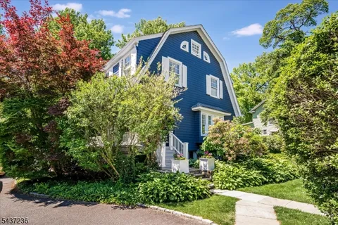 $929,000 | 2 Harvard Street, Montclair, NJ 07042
