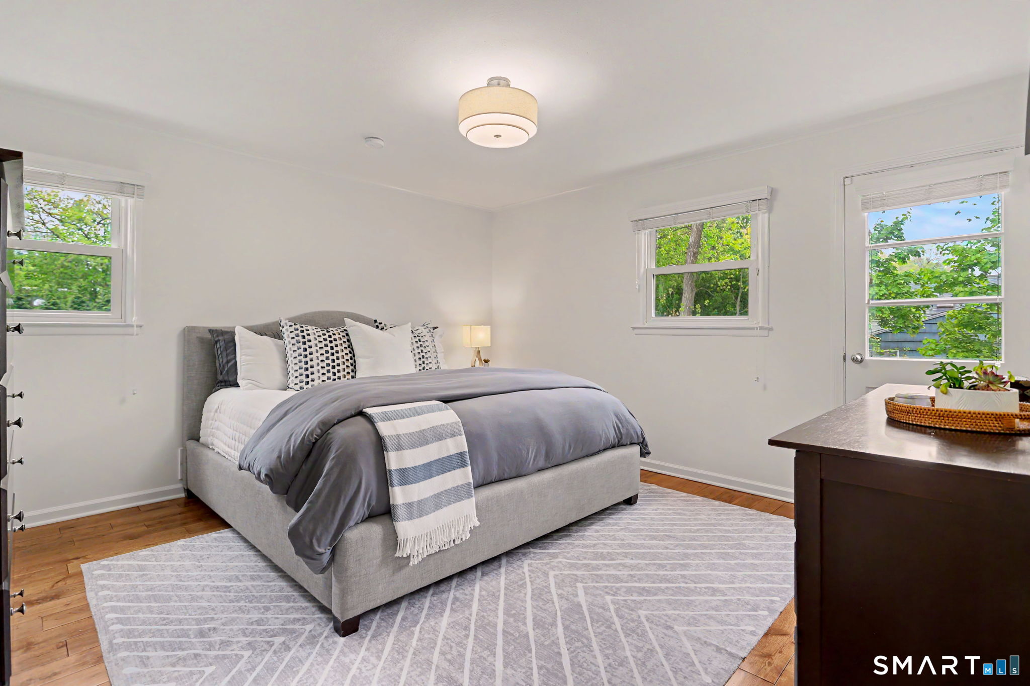 147 Berrian Road Stamford, CT 06905 - Photo 23 of 40
