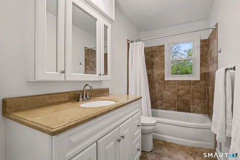 $895,000 | 147 Berrian Road, Stamford, CT 06905