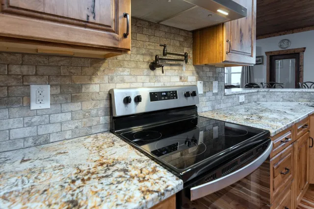 $1,200,000 | 430 Gray Creek Road, Graysville, TN 37338